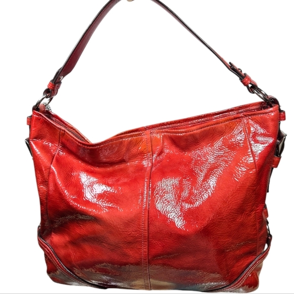 Coach Red Shoulder Bag with Luxurious Hobo Style - Picture 5 of 13